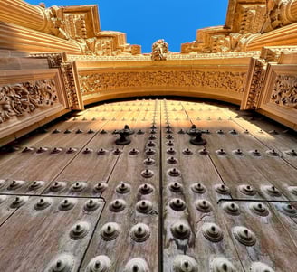 El turismo cultural se hace mejor en grupo