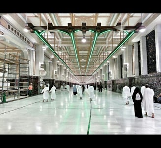 السعي بين الصفا و المروة