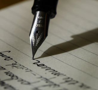 a fountain pen with a fountain pen on it
