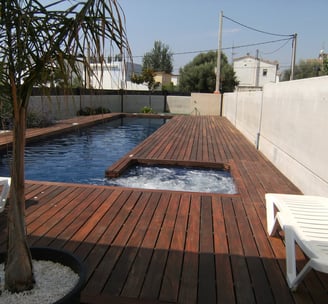 Espectacular villa en Vinaròs con piscina y jacuzzi a pocos metros del mar.