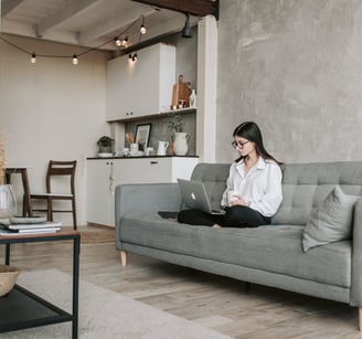 creating a personal budget, savings, financial freedom