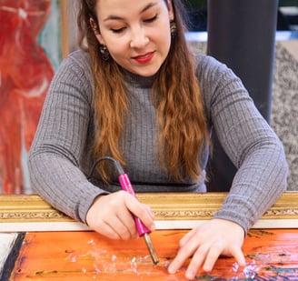 Restauration en cours d'une oeuvre de Bernard Buffet