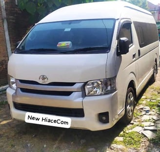 Toyota Hi Ace Commuter rental