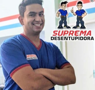 funcionário da Suprema Desentupidora