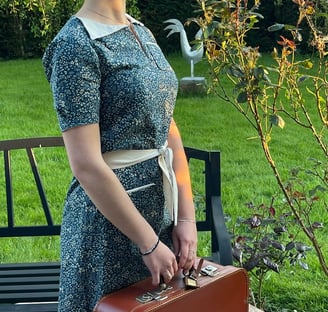 Robe 1940 confectionnée pour un défilé de reconstitution historique (exode Normandie 1944).