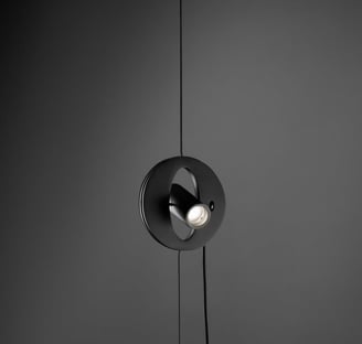 FEEL UP: Lámpara colgante de diseño minimalista con esfera de luz central