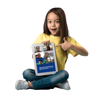 Curso de inglês online Metropolis Idiomas — aulas ao vivo para crianças, adolescentes e adultos.