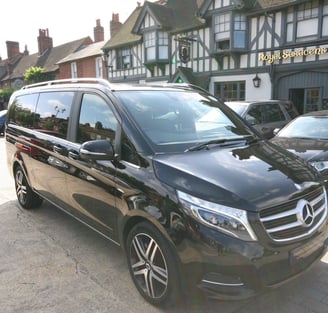 Mercedes Vito Chauffeur Service | Smart City Prestige | Airport Transfers