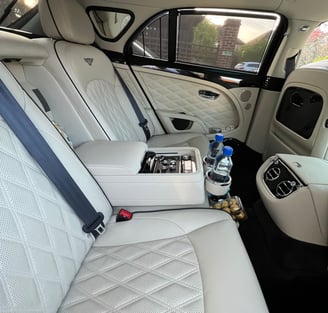 Bentley Mulsanne Chauffeur Service | Smart City Prestige | Airport Transfers