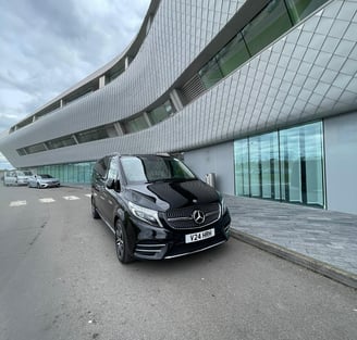 Mercedes V Class To Hire Chauffeur Service | Smart City Prestige | Airport Transfers