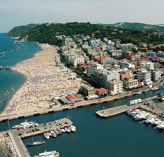 Portocanale Gabicce mare