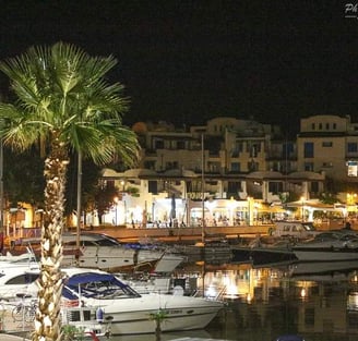 Molo di Portoverde, porto di Portoverde, barche ormeggiate