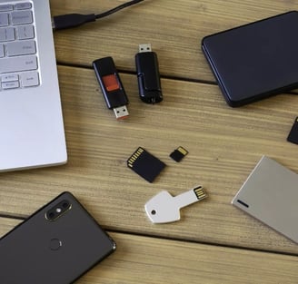 Logramos acceder a información en dispositivos con errores de lectura. USB, móbiles, micro sd, stick