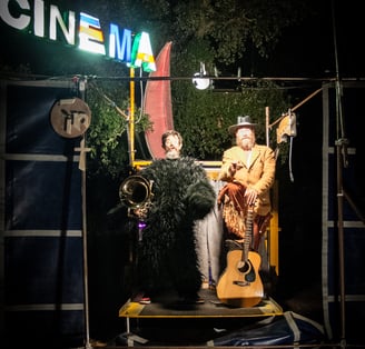 Música, cinema y show de la cia tartaruga