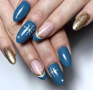 Uñas azules de estrellas