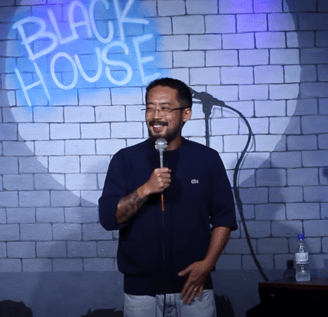 Guto Sato Black House Comedy