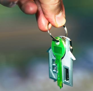 keys for a new home after moving cleaning service