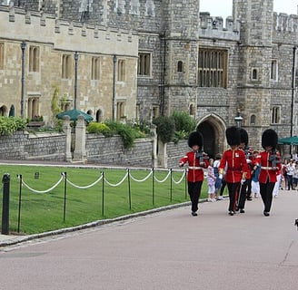 Windsor Castle – historic royal residence near London and the world’s oldest inhabited castle