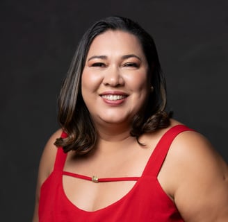 Dra Edna Cláudia Carvalho - Nutricionista