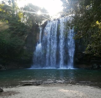 Llanos del Cortes Waterfall