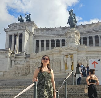Foto tirada na escadaria do Monumento Vittorio Emanuele II, em Roma