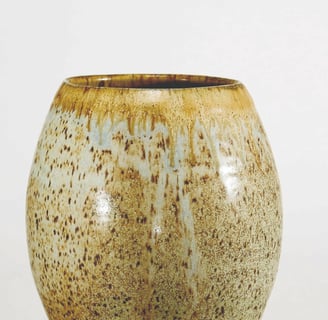 handmade pottery vases by Perry Pottery. 