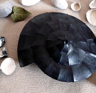 DISCUS mediterrane Dekoration Schnecke Schwarz