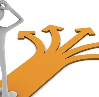 Logo d'Altitude Access Pro mettant en avant son expertise en déminage, sécurité, et interventions spécialisées dans des envir