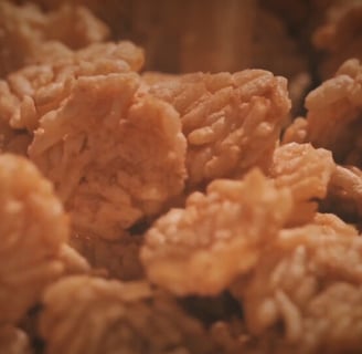 a bunch of fried Thai rice crackers