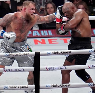 Jake Paul VS Mike Tyson