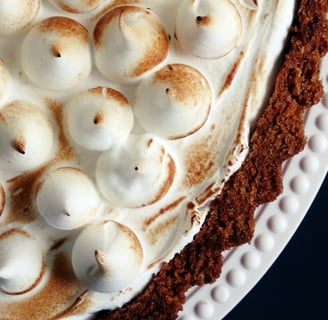Lemon & White Chocolate Meringue Pie