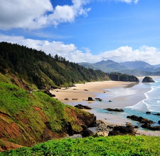 Oregon Coast Travel - roller coaster ride along 363 miles of coast
