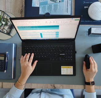 bureau hadmin assist poste de travail
