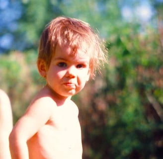 Health Vibes- My daughter showing some attitude while butt naked, making me laugh