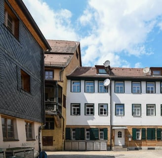 Historisches Haus in der Fuerther Altstadt – individuelle Immobilienberatung fuer Denkmal- und Altbauimmobilien