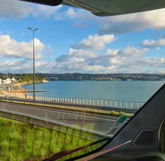 en route pour Lorient avec les convois du Cirque d'hiVer Bouglione et Joël Rehde en 2016
