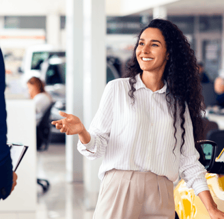 Venta de automóviles con grabado de patentes certificado Gravat