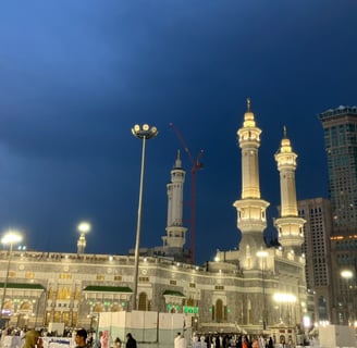 Outside the Haram in Makkah