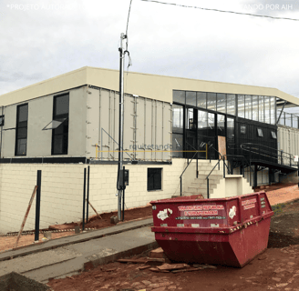 laboratório container sustentável, imagem da etapa construtiva