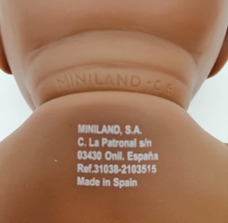 Marking on the back of a 32cm Miniland doll