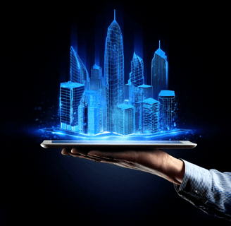 un homme tenant une tablette avec un paysage urbain dessus