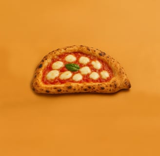 Pizza Mezzaluna