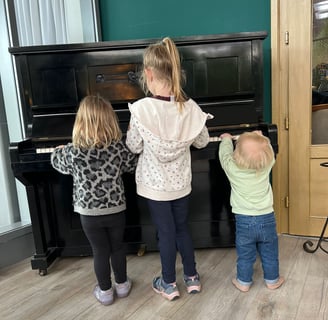 Children playing piano
