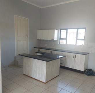 Completed kitchen in Wildtuin Park Estate home.
