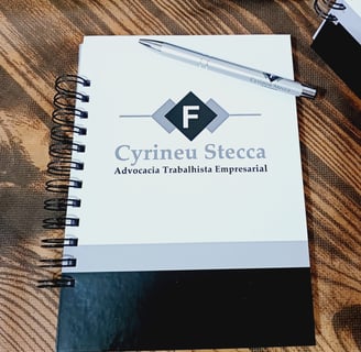 Caderno personalizado com logo
