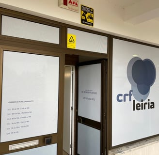 a large window with a sign that says,'crifferia