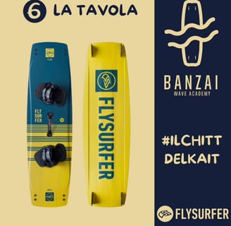 tavola da kitesurf in entrambe le facciate e completa di tutto pinnette pad e maniglia