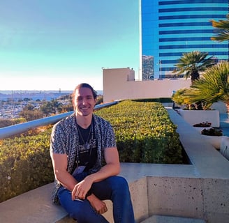 Yevheniy Kutsenko at the Neuroscience 2022 meeting, San Diego
