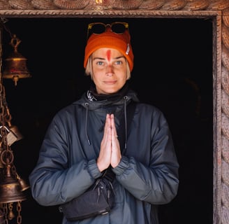 2 day hike, hiking, kathmandu, nepal, bethanchowk, himalayas, temple, hindu, narayanthan