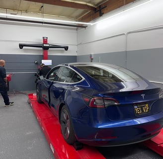 4-wheel alignment Tesla Model 3